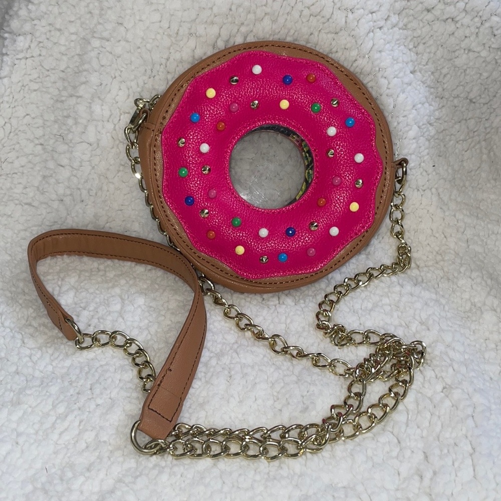 Betsey Johnson Pink DONUT Crossbody Clutch Purse Bag Sprinkles.